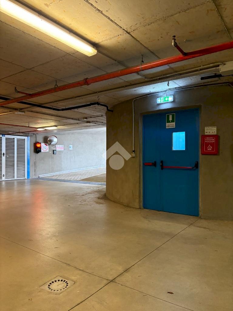 Box Via Trenno, Milano (zona Gallaratese) - foto 2