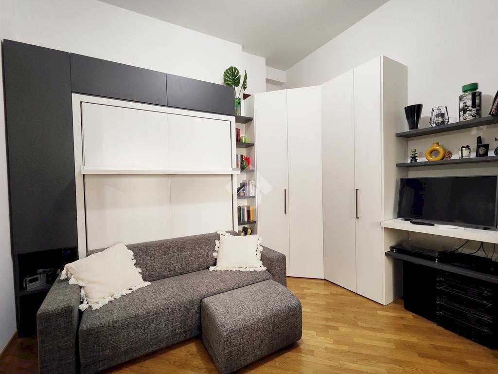 Monolocale Corso di Porta Nuova, Milano (zona Porta Nuova) - foto 1