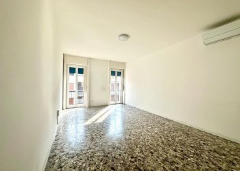 Quadrilocale Via Alfredo Cappellini, Milano (zona Repubblica) - foto 6