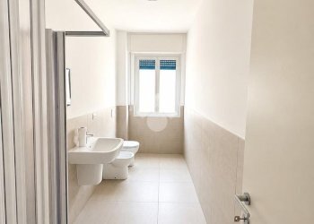 Four-room apartment Via Alfredo Cappellini, Milano (neighborhood Repubblica) - photo 26
