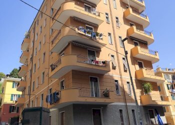 Trilocale via Vianson, Genova (zona Pegli) - foto 1
