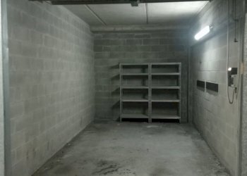 Box via teodoro II di Monferrato, Genova (zona Pegli) - foto 1