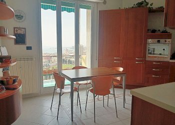 Quadrilocale via monte oliveto, Genova (zona Pegli) - foto 6