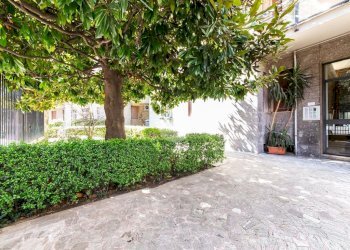 Bilocale Via Carlo Antonio Carlone, Milano (zona Bande Nere) - foto 2