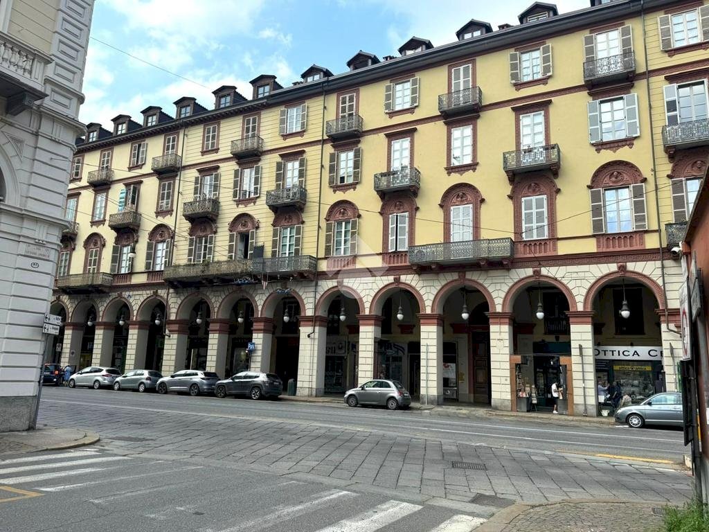 Monolocale Via Cernaia, Torino (zona Centro) - foto 2