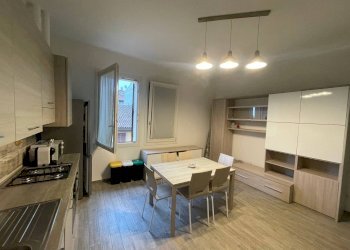 Trilocale Via Guido Zucchini, 10, Bologna (zona Centro Storico) - foto 2