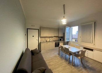 Trilocale Via Guido Zucchini, 10, Bologna (zona Centro Storico) - foto 3