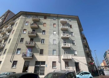 Two-room apartment Via Pianezza, Torino (neighborhood Lucento) - photo 1