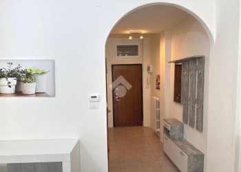 Bilocale Via Centotrecento, Bologna (zona Centro Storico) - foto 2