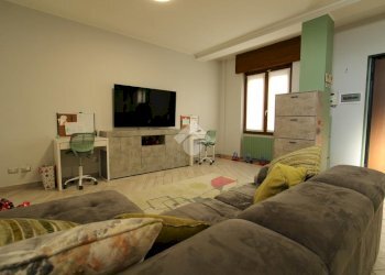 Trilocale casa indipendente Via Garavaglia, Bareggio - foto 4