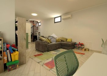 Trilocale casa indipendente Via Garavaglia, Bareggio - foto 5