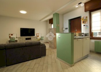 Trilocale casa indipendente Via Garavaglia, Bareggio - foto 6