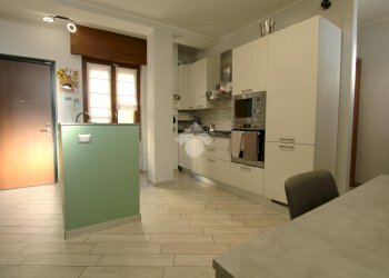 Trilocale casa indipendente Via Garavaglia, Bareggio - foto 7