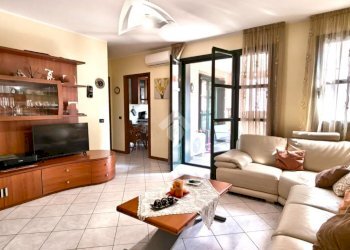 Trilocale Via S. Bernardo, Senago - foto 2