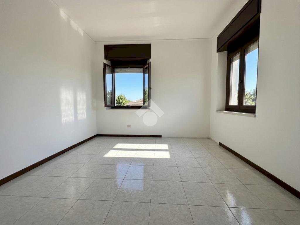 Quadrilocale Via Enrico Fermi, Trezzo sull'Adda - foto 3