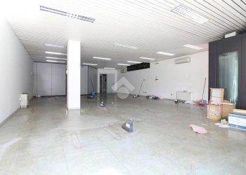 Negozio via nazionale, Pinasca - foto 5