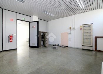 Negozio via nazionale, Pinasca - foto 6