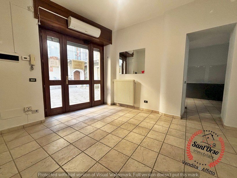 Negozio VIA SANT'ALSEMO N. 28, Aosta - foto 2