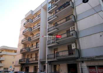 Three-room apartment Via Delle Ortensie, Martina Franca - photo 1