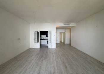 Trilocale Ospedaletti - foto 3