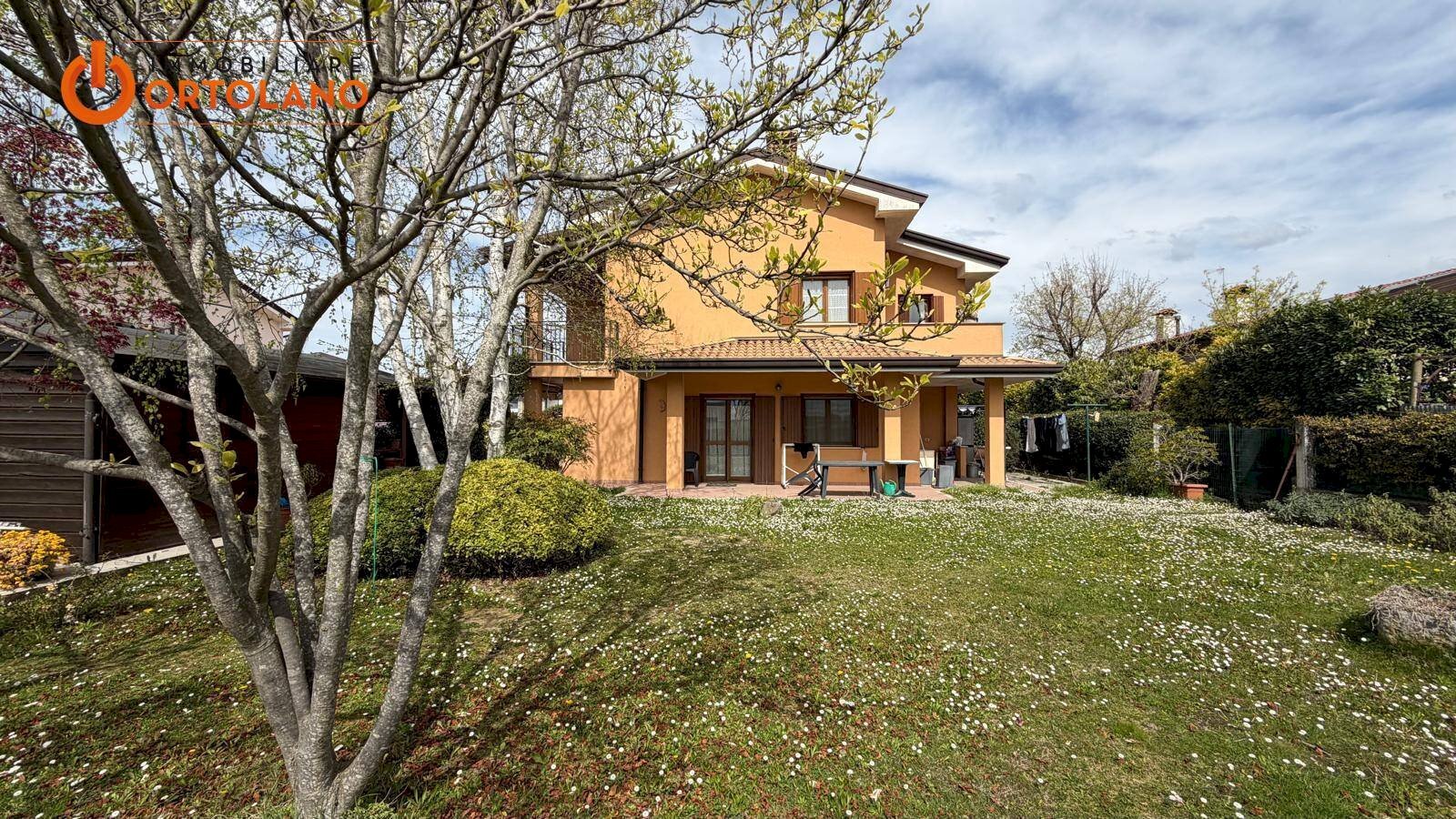 Foto 1 - Villa a Schiera Strada della Colussa Staranzano
 
48, Staranzano - foto 1