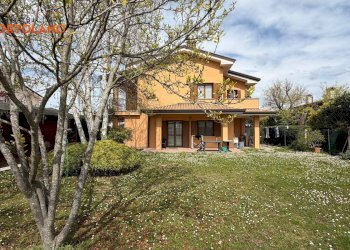 Foto 1 - Villa a Schiera Strada della Colussa Staranzano
 
48, Staranzano - foto 1