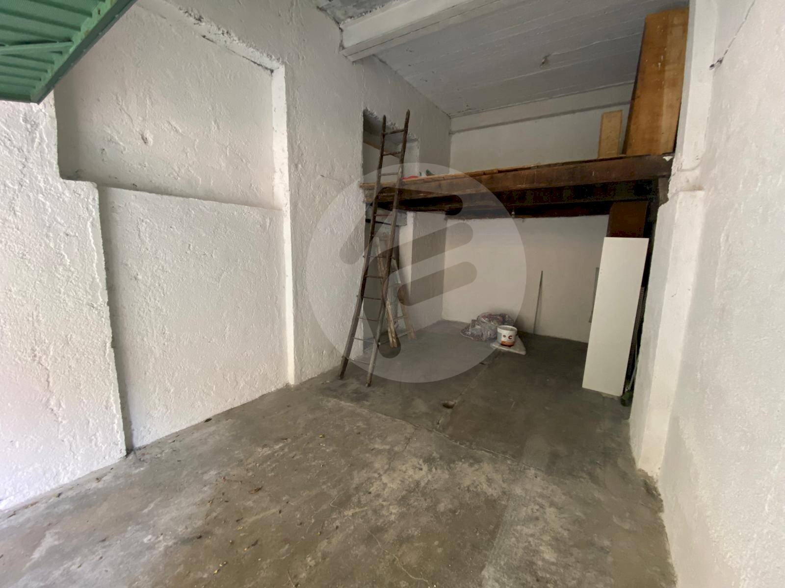 Foto 3 - Box via manzoni
 
16, Alassio - foto 3