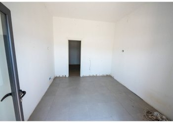 Foto 4 - Locale Commerciale Via Santa Caterina
 
4, Varazze - foto 4