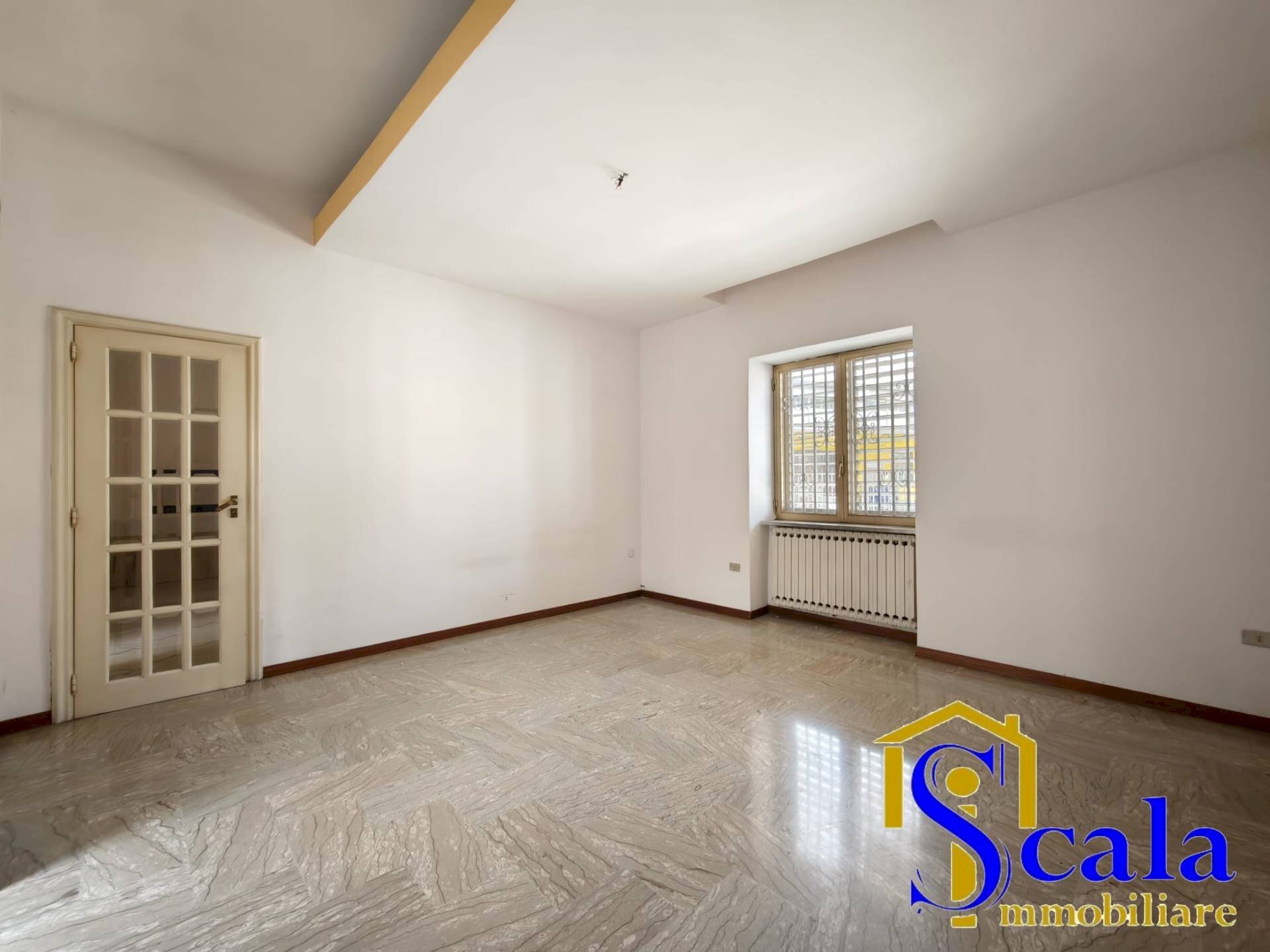 Foto 1 - Four-room apartment via alcide de gasperi, Curti - photo 1