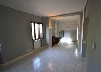 Foto 2 - Appartamento Via Garibaldi
 
5, Bernareggio - foto 2