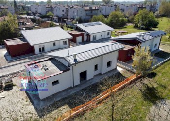 Foto 4 - Villa MONSIGNOR VINCENZO GANDOLFI
 
SNC, Castello d'Argile - foto 4