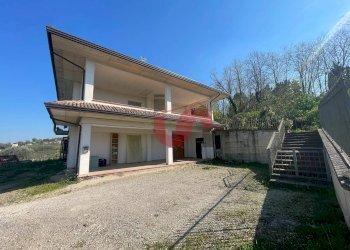Foto 3 - Casa indipendente Via Giovanni XXIII, Benevento - foto 3