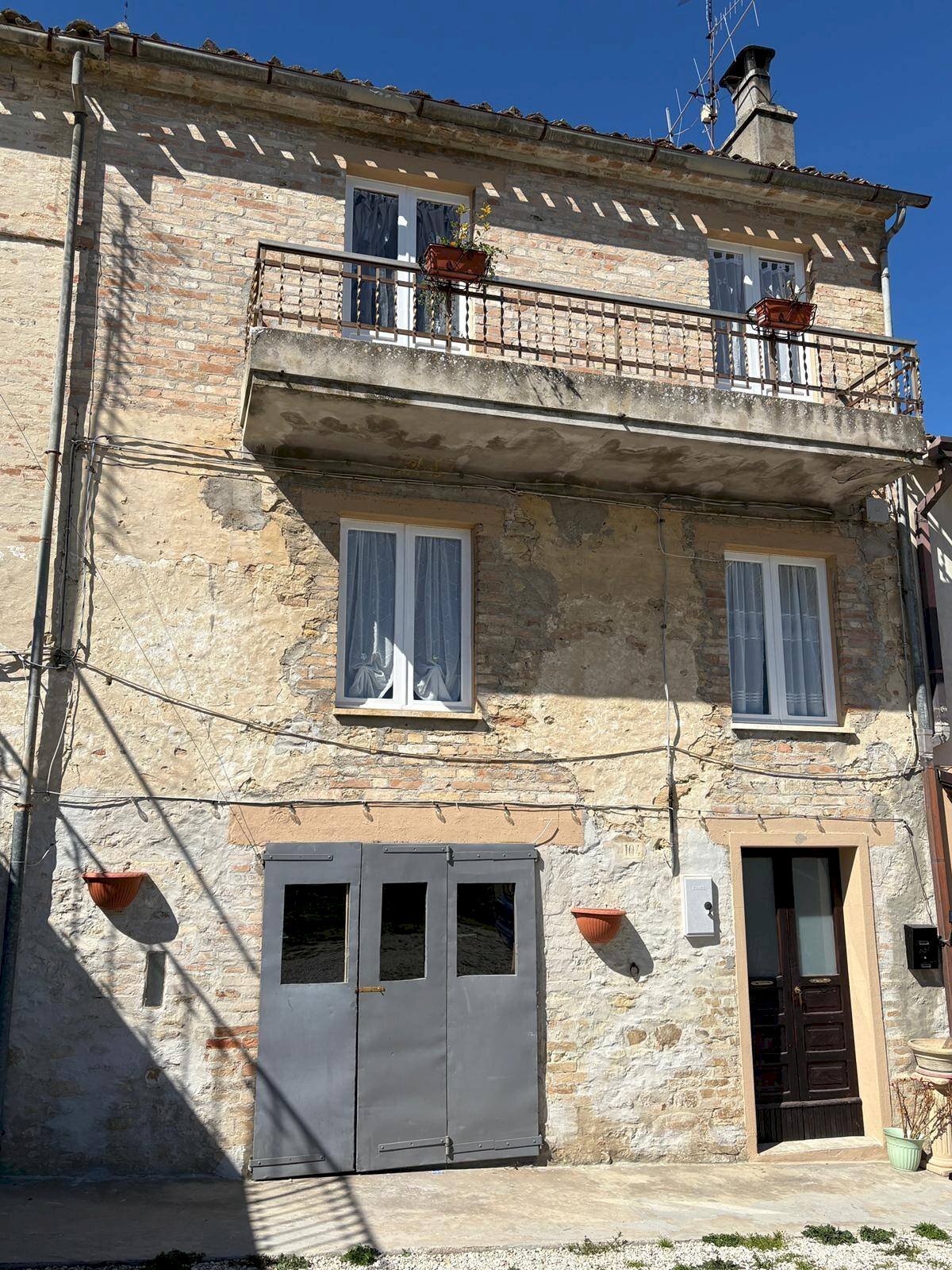 Foto 1 - Casa indipendente C.da Canale
 
3, Moresco - foto 1