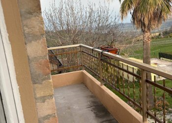 Foto 4 - Casa indipendente C.da Canale
 
3, Moresco - foto 4