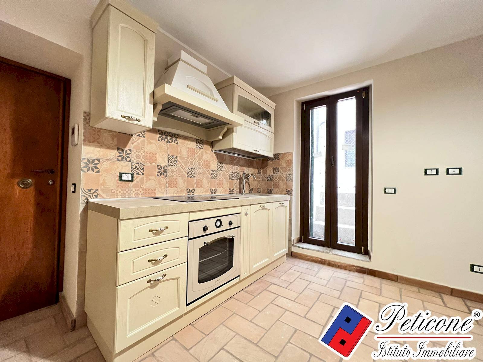 Foto 3 - Appartamento VIA PIETRO GIANNONE
 
123, Fondi - foto 3