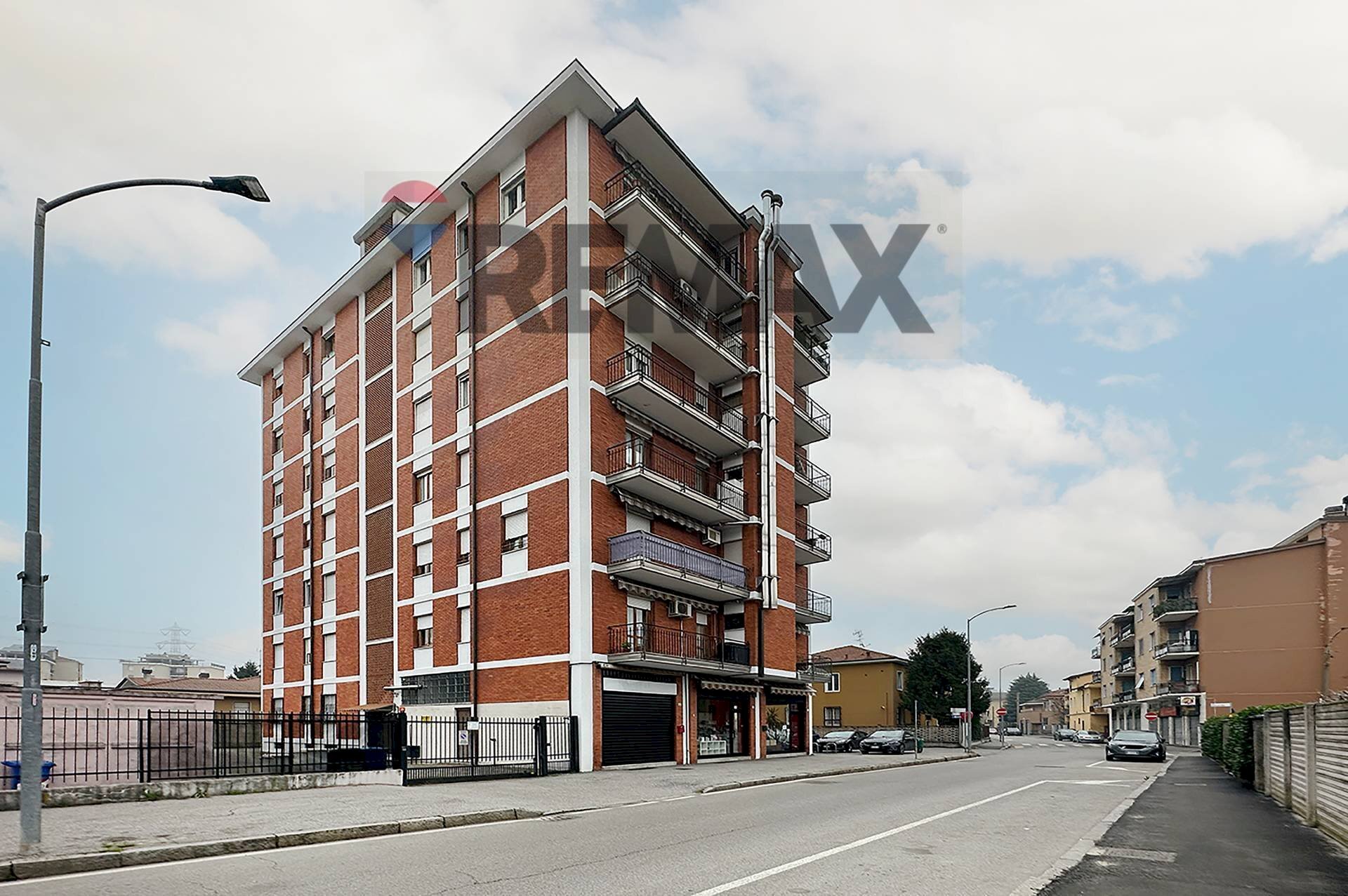 Edificio all\'aperto - Appartamento Via Vincenzo Bellini
 
3, Brugherio - foto 1