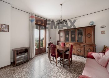 Sala da pranzo - Appartamento Via Vincenzo Bellini
 
3, Brugherio - foto 12