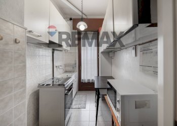 Cucina - Appartamento Via Vincenzo Bellini
 
3, Brugherio - foto 18