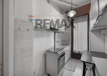 Cucina - Appartamento Via Vincenzo Bellini
 
3, Brugherio - foto 19