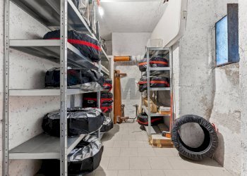 Dispensa di stoccaggio - Trilocale Via Laurana
 
2, Milano - foto 29