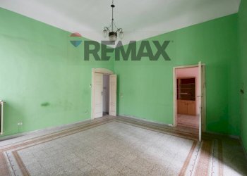 Stanza vuota - Trilocale Via Lanza
 
72, Triggiano - foto 4