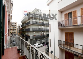 Balcone - Trilocale Via Lanza
 
72, Triggiano - foto 11