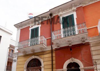 Edificio all\'aperto - Trilocale Via Lanza
 
72, Triggiano - foto 21