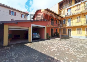 Edificio all\'aperto - Casa semi indipendente Gozzano - foto 2