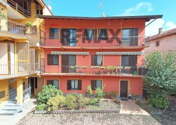 Edificio all\'aperto - Casa semi indipendente Gozzano - foto 3