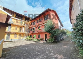 Edificio all\'aperto - Casa semi indipendente Gozzano - foto 4