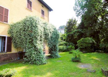 Giardino - Villa Via Farioli
 
24, Porto Ceresio - foto 10