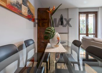 Sala da pranzo - Trilocale via Aldo Moro
 
15, Carnago - foto 5