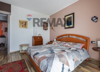 Camera / camera da letto - Trilocale via Aldo Moro
 
15, Carnago - foto 16