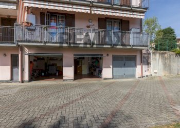 Edificio all\'aperto - Trilocale via Aldo Moro
 
15, Carnago - foto 23